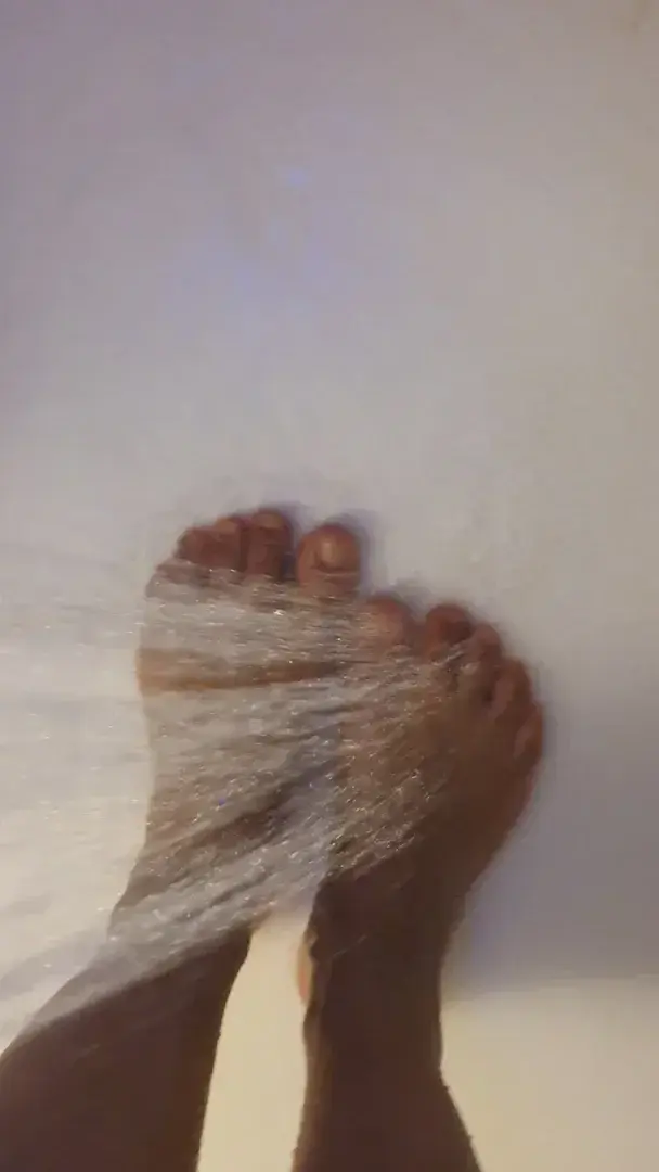 Leak & nude 1 — aux_pieds_de_lola