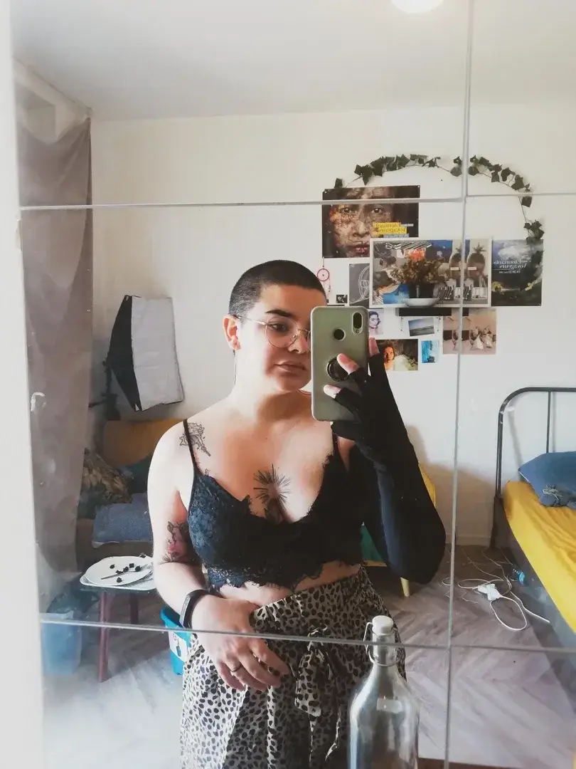 Leak & nude 1 — Avecnina