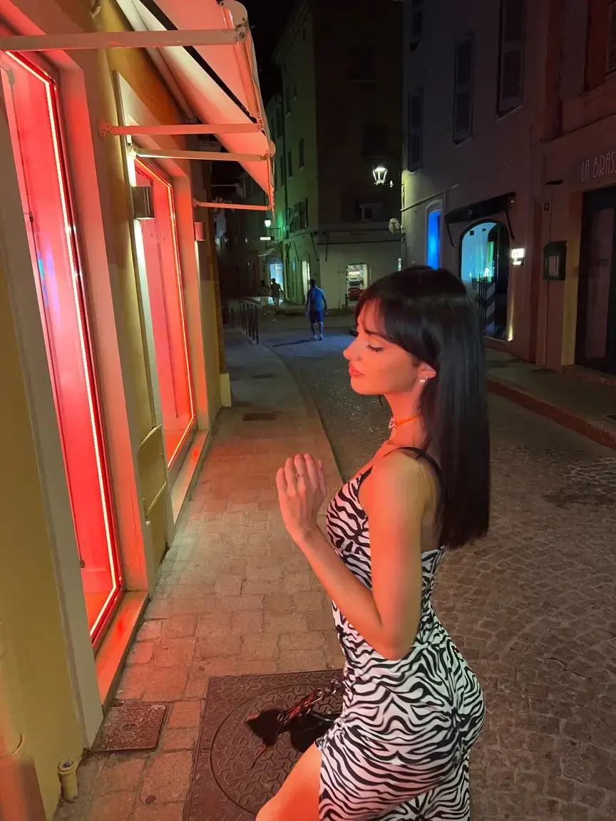 ABO GRATUIT A VIE tu as juste à cliquer sur t'abonner ♥️