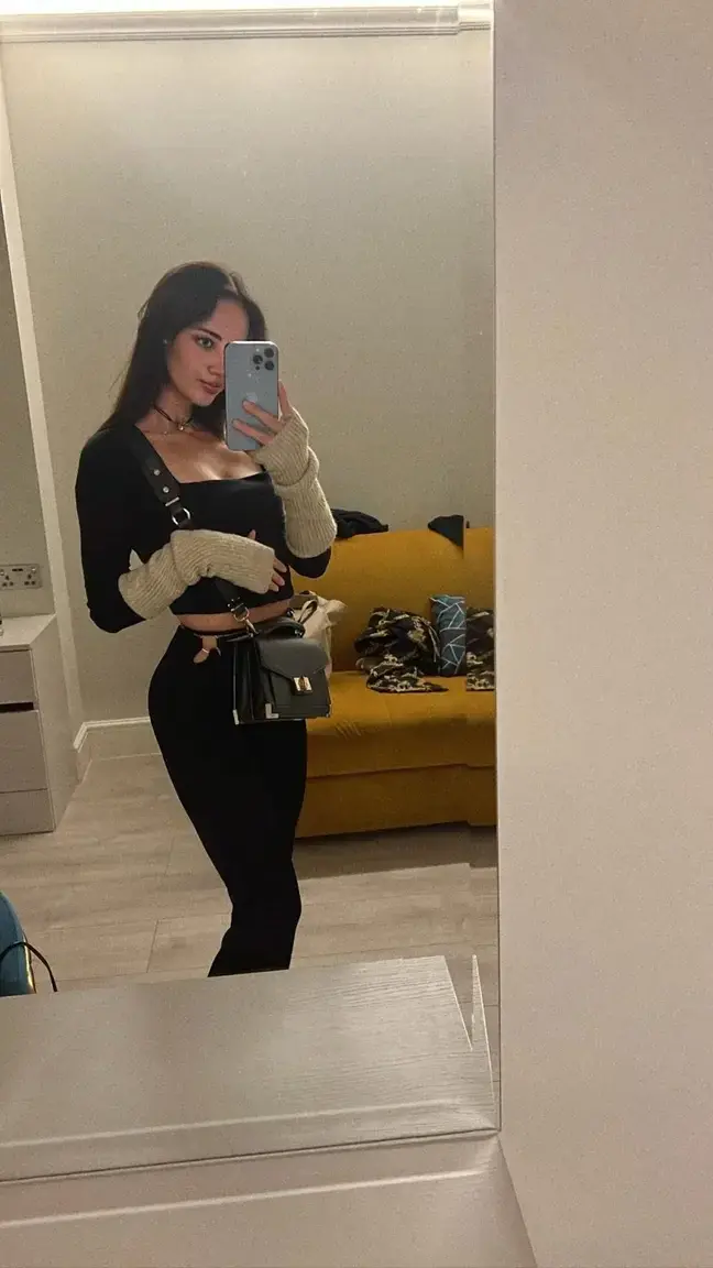 ABO GRATUIT A VIE tu as juste à cliquer sur t'abonner ♥️Viens papoter avec moi