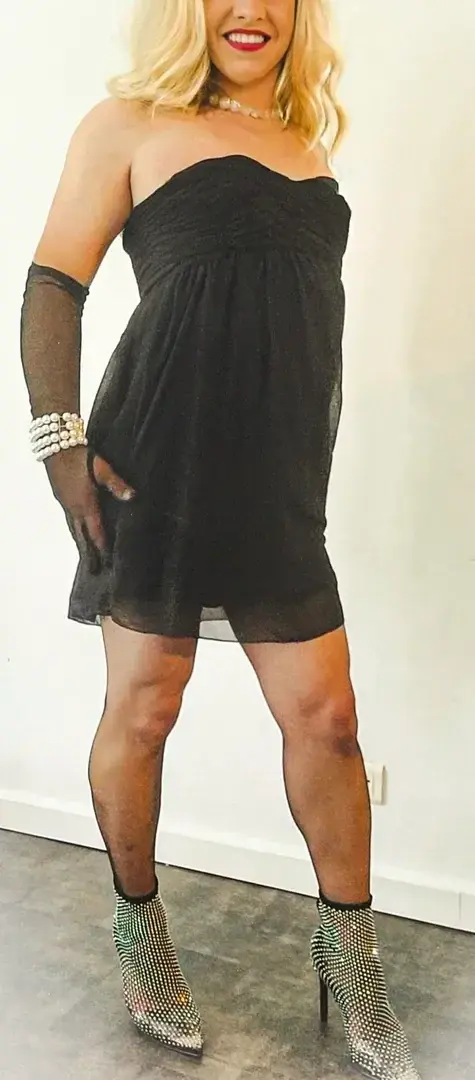 Leak & nude 10 — Isistravbcbg