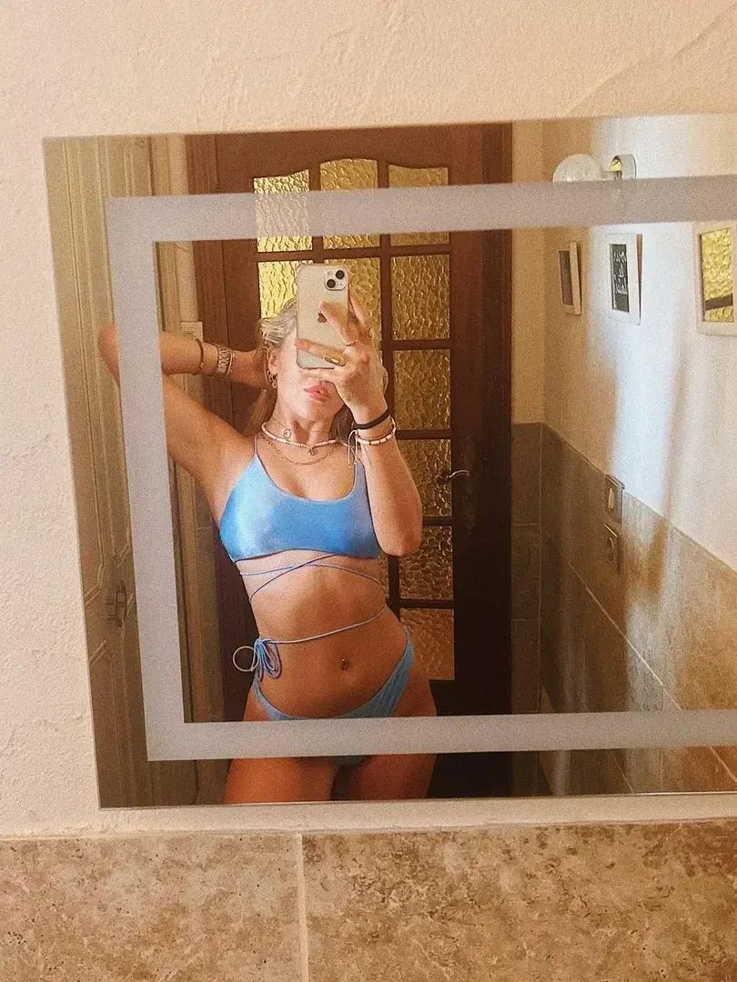 Justlaurene_ - Photo exclusive MYM 9 | French Modèles