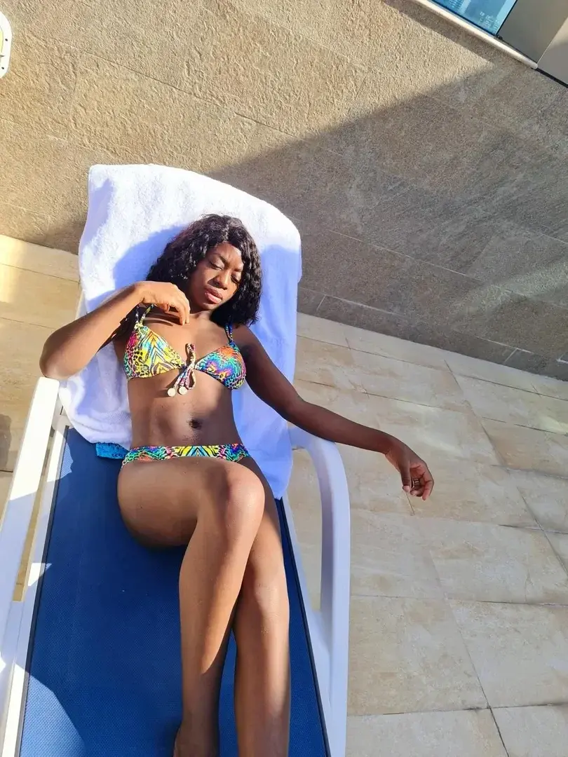 cloe242 - Photo exclusive MYM 13 | French Modèles