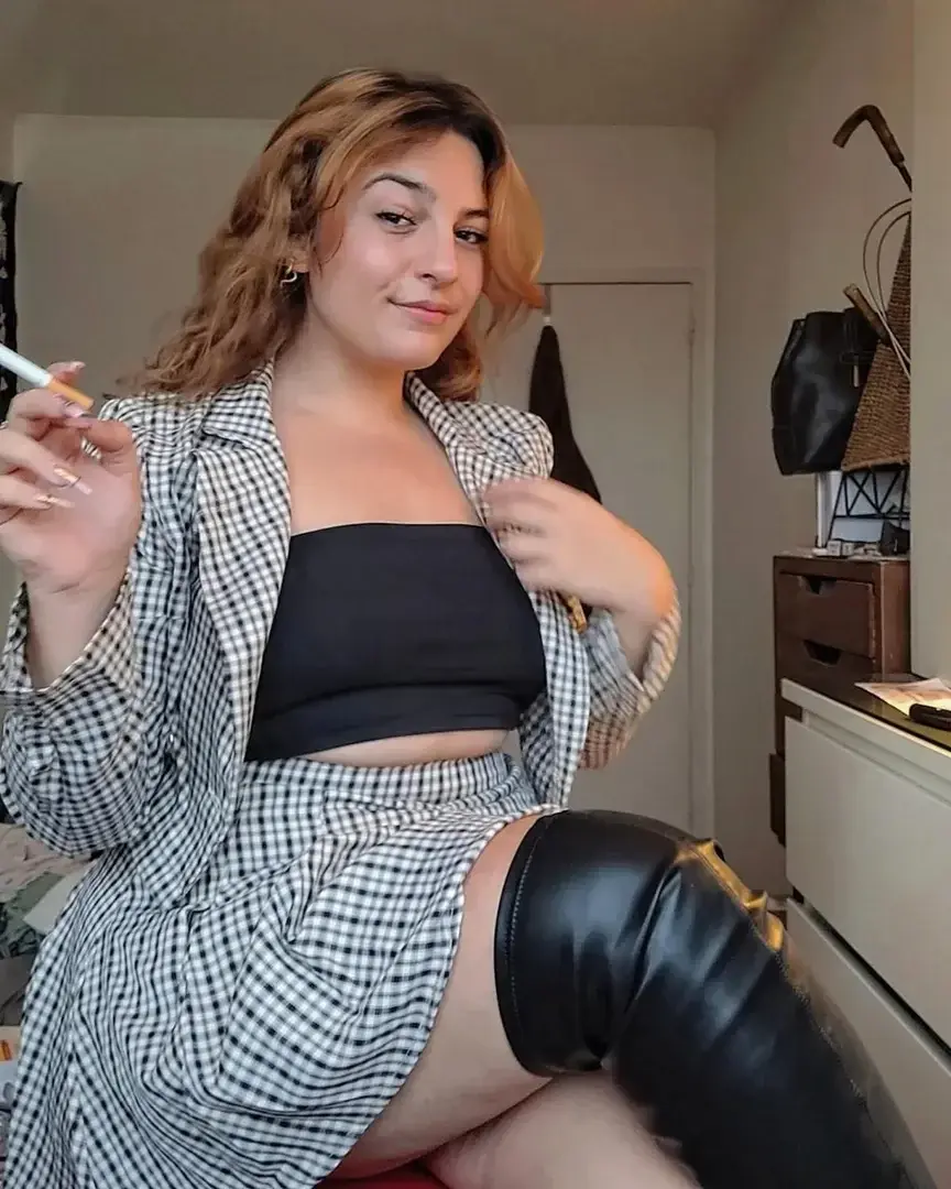 Laulaupops - Photo exclusive MYM 6 | French Modèles