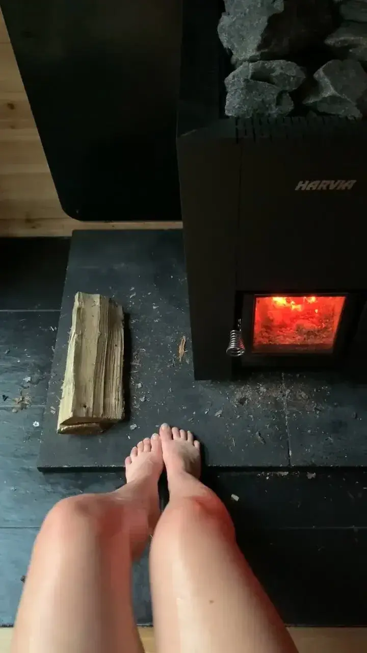 T’aimes les pieds? Je t’envoie un média gratuit au choix  à l’abonnement 🥵