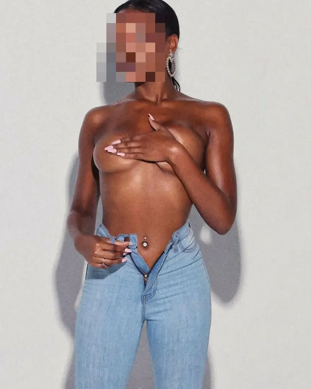 Leak & nude 2 — Aprettylittleg