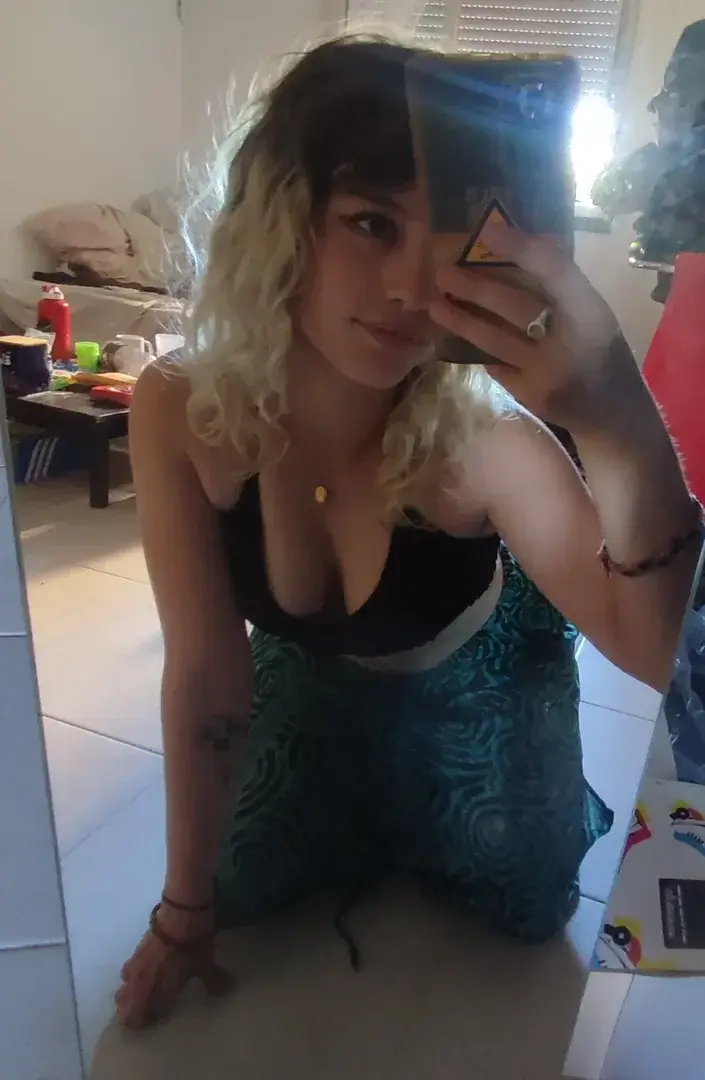 Naughty_peach - Photo exclusive MYM 9 | French Modèles