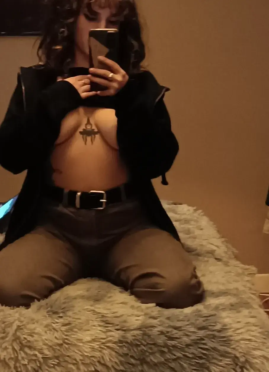 Naughty_peach - Photo exclusive MYM 5 | French Modèles