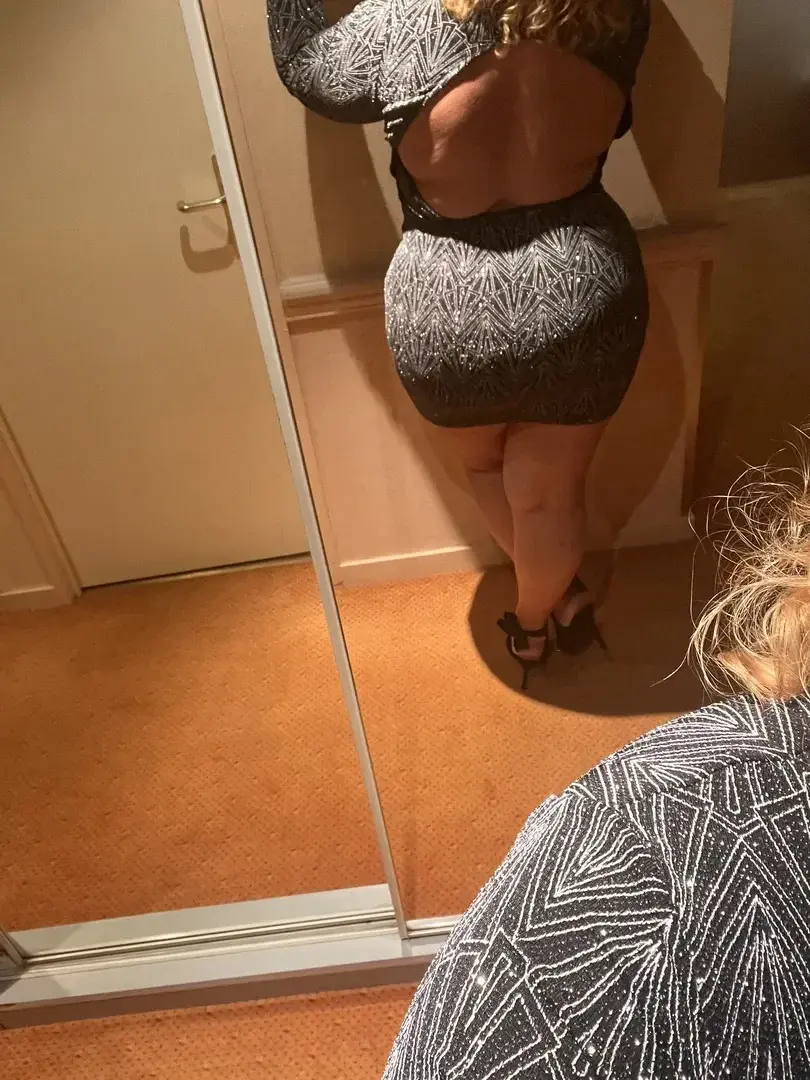 Leak & nude 1 — Angel-devilcurvy