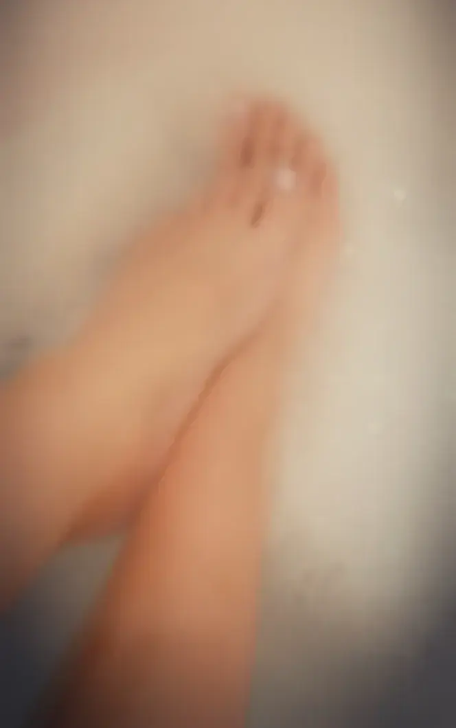 Leak & nude 1 — Juste_une_partie_de_moi