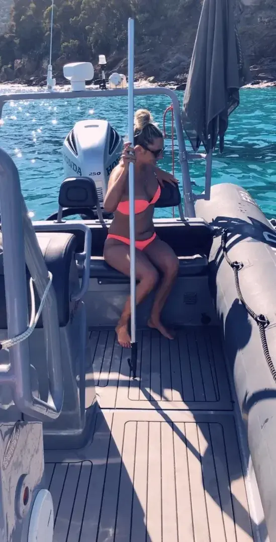 Leak & nude 14 — Maynessa