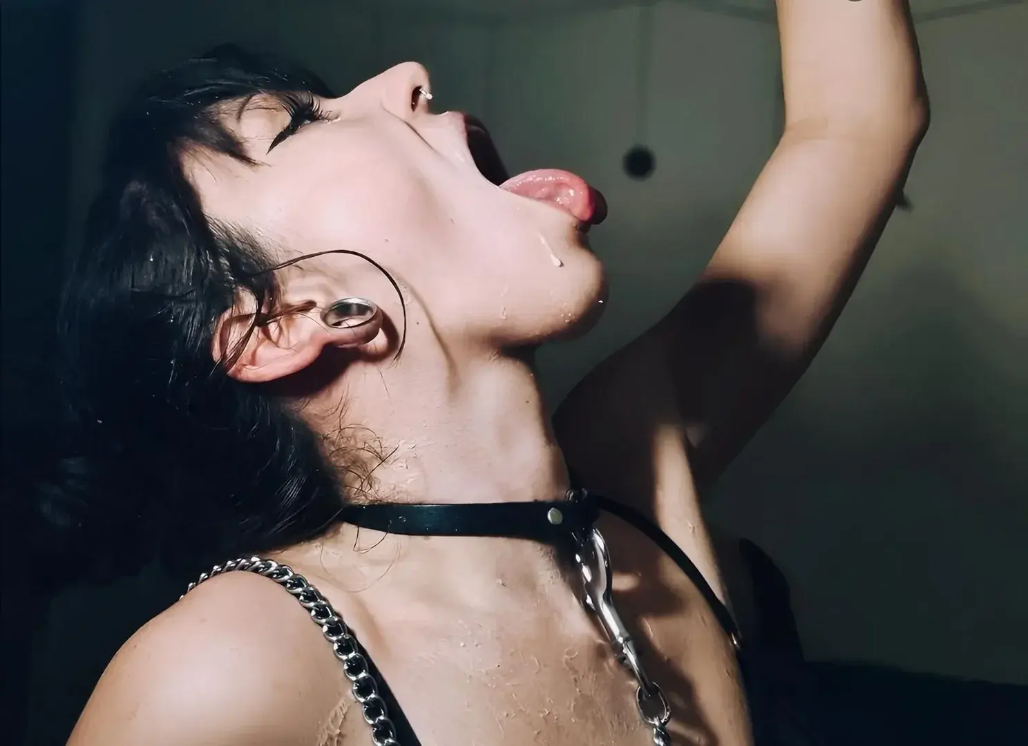 Leak & nude 1 — Louve_noir