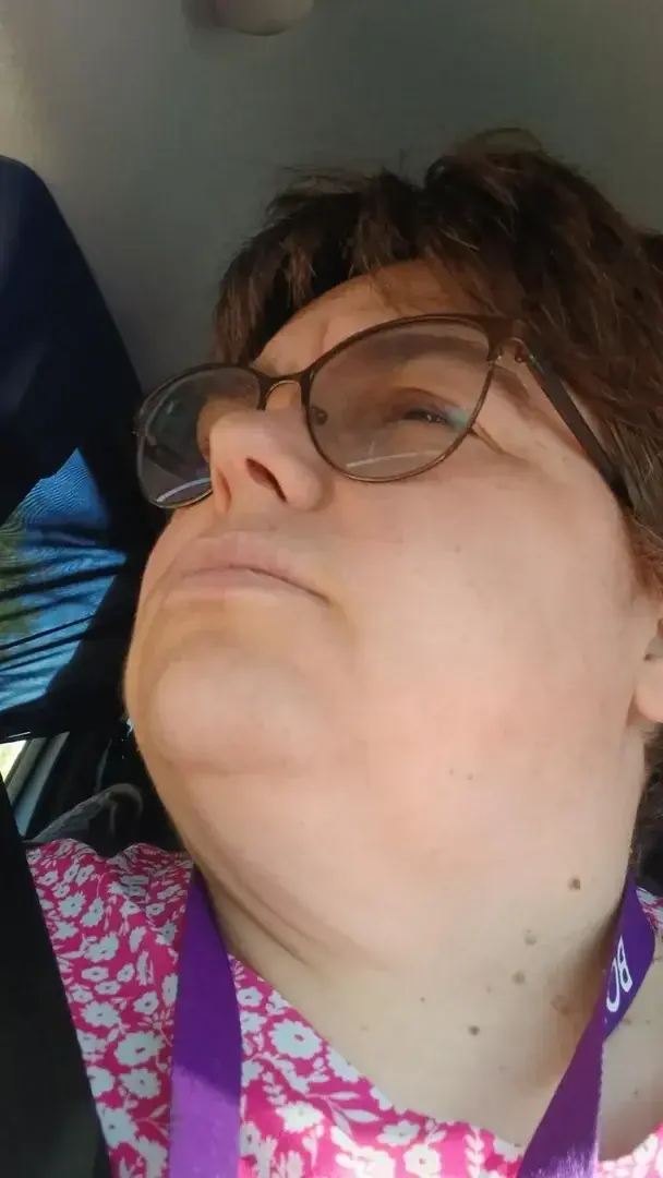 parfois la vie est dur et tu continue de faire semblant