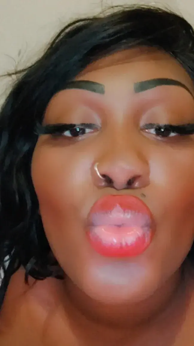Leak & nude 4 — Lareineapoutchou