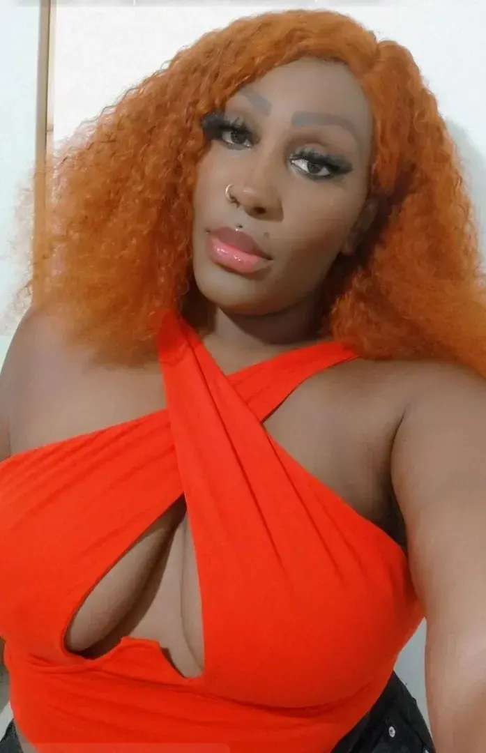 Leak & nude 5 — Lareineapoutchou