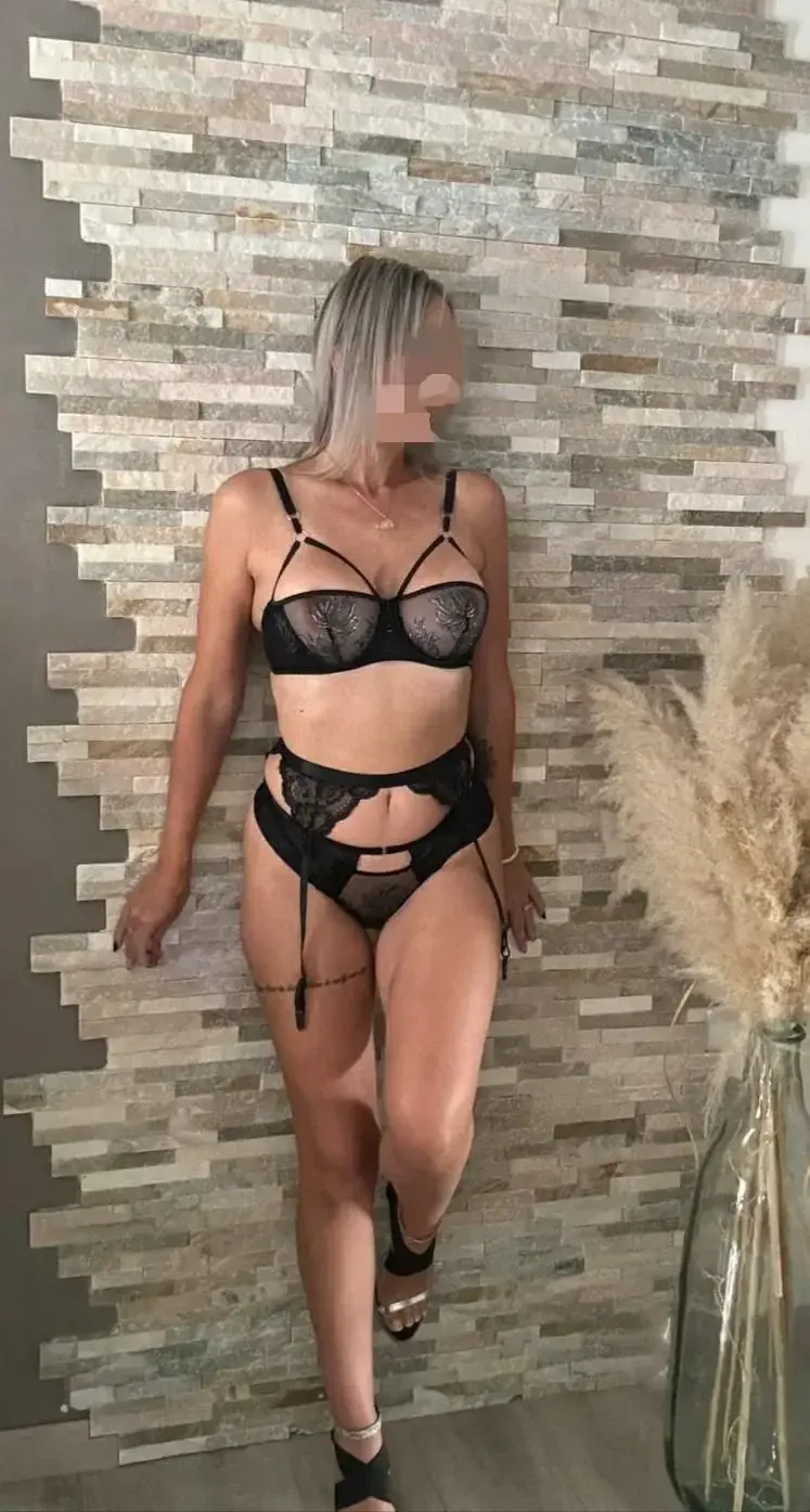 petite_blonde1 - Photo exclusive MYM 1 | French Modèles