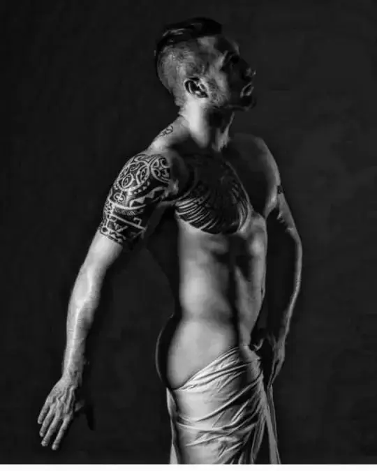 Leak & nude 4 — Modelehomme