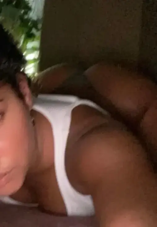 Leak & nude 1 — Vibrantwomanxoxo