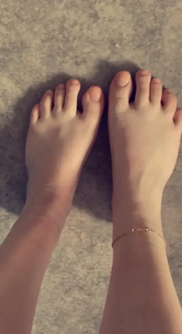 Leak & nude 1 — Mes_pieds_
