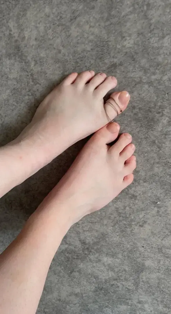 Leak & nude 2 — Mes_pieds_