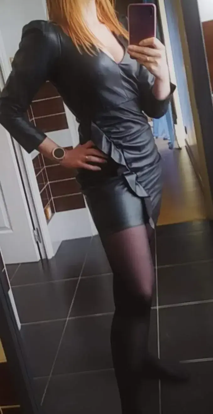 Leak & nude 5 — Chloepetitebretonnesexy