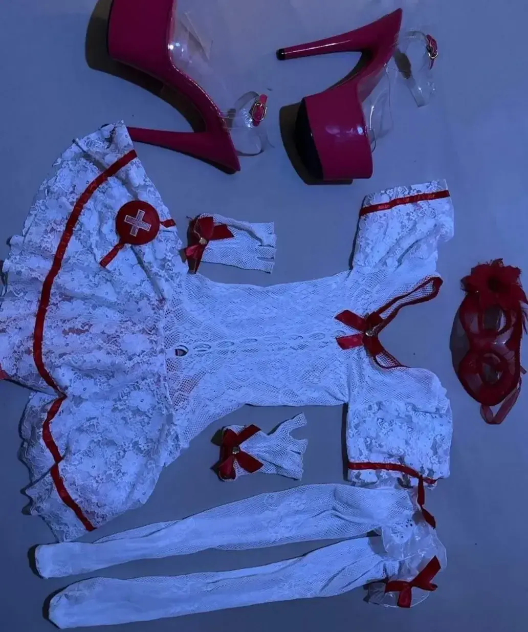 Déjà en préparation de l activité de ce soir.... tellement hâte...😷👅