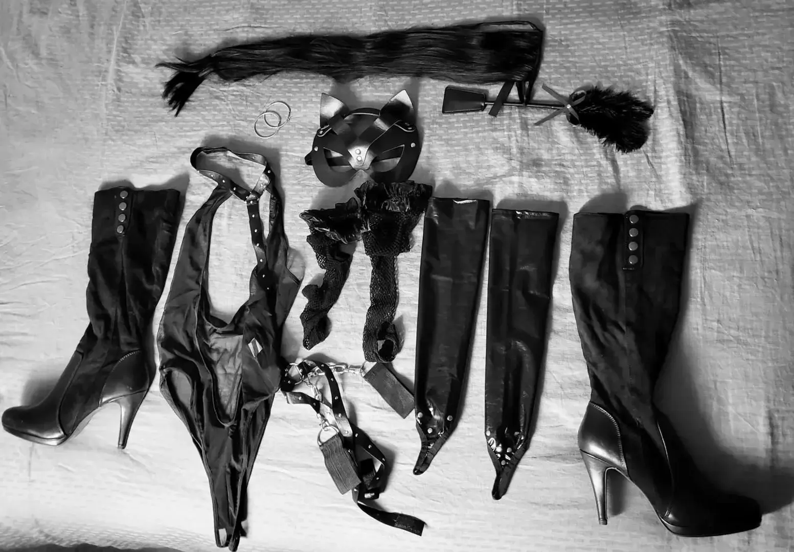 Bonne soirée en perspective....👅