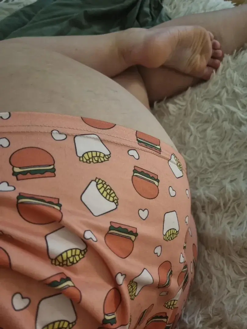 Leak & nude 1 — Feet_n_curves