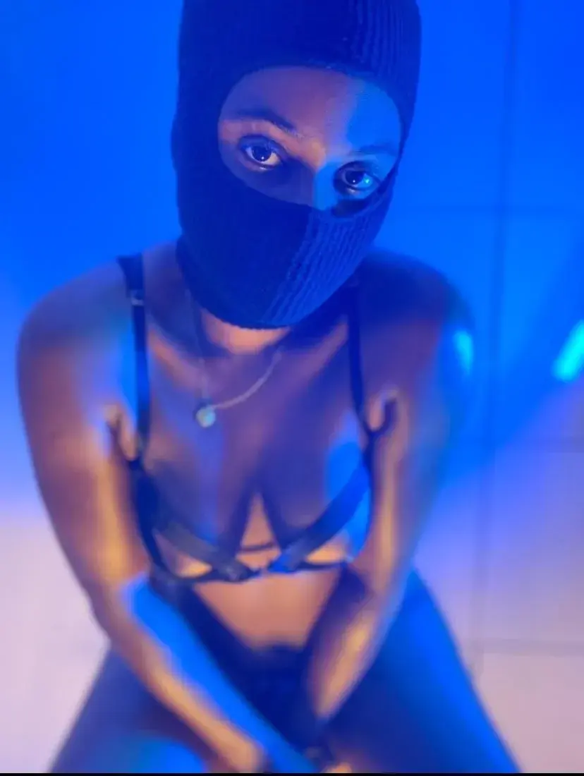 Idtlvuy - Photo exclusive MYM 2 | French Modèles