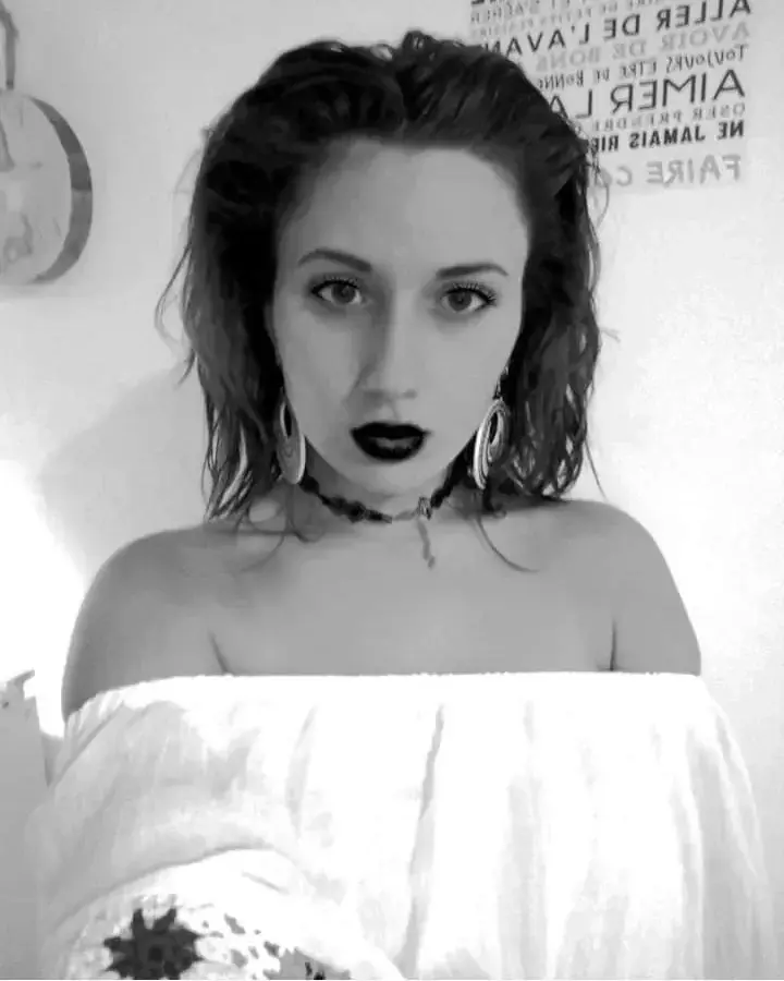 Leak & nude 5 — Camille_bouskelha
