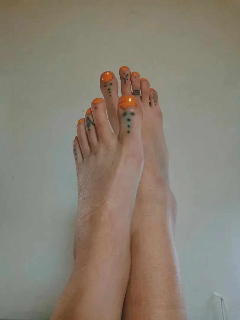 Leak & nude 1 — Footish_fire