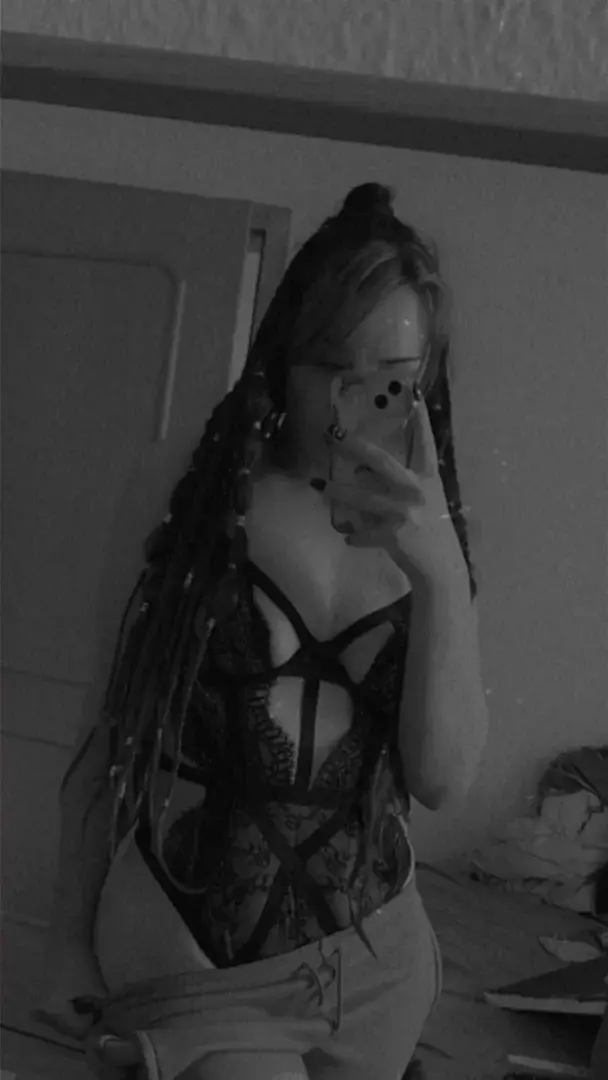 Leak & nude 1 — Eljesa