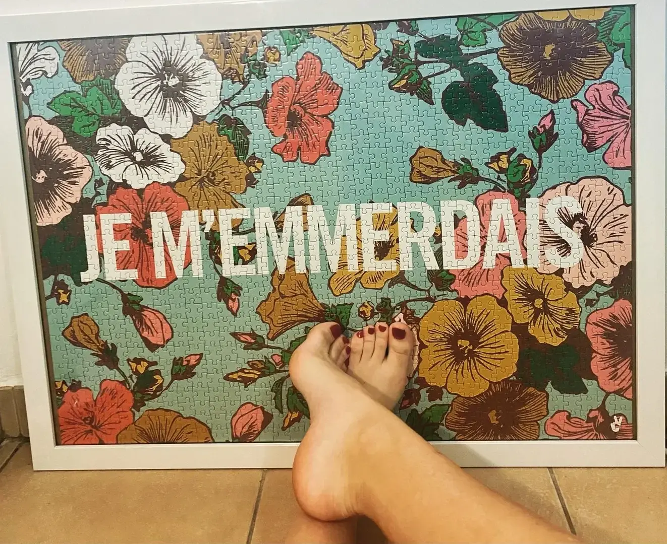Leak & nude 2 — Elisa_pieds_nus