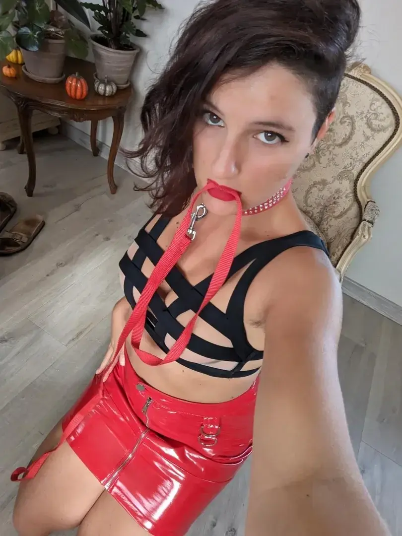 Leak & nude 1 — La_femme_doctobre