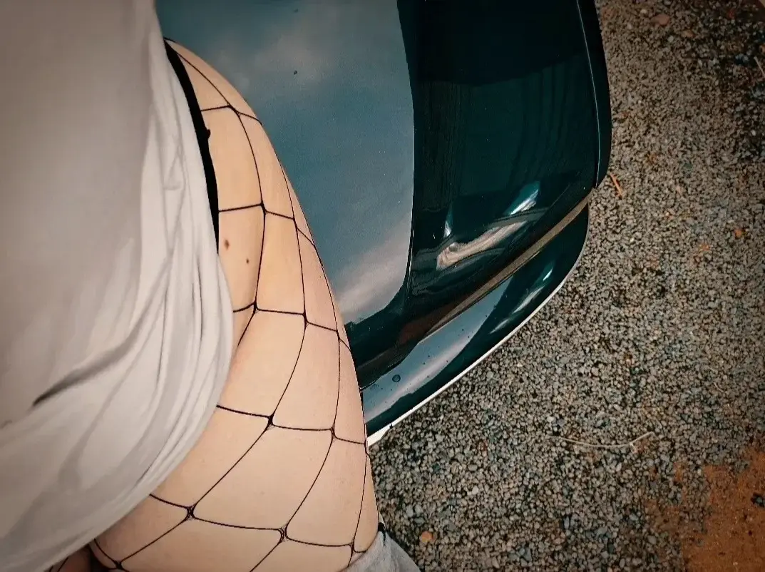 Leak public de Aesthetic_lou_z_ — « 🥴#techwear #techstyle #aesthetic #grunge #girl » (nude) sur MYM