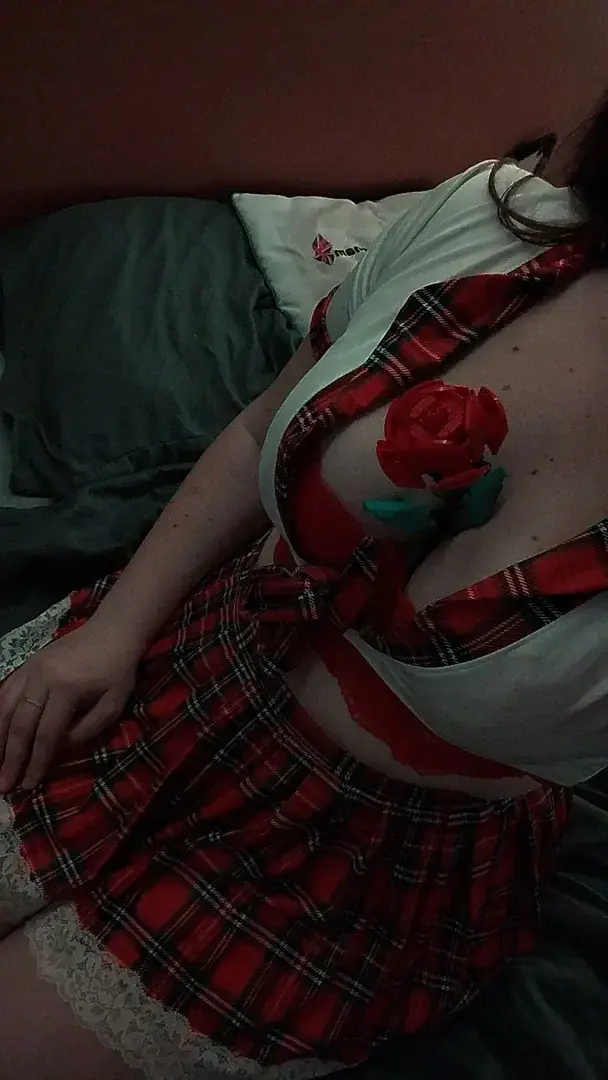 La saint Valentin avec une écolière ? 🥵🥀#SaintValentinMYM