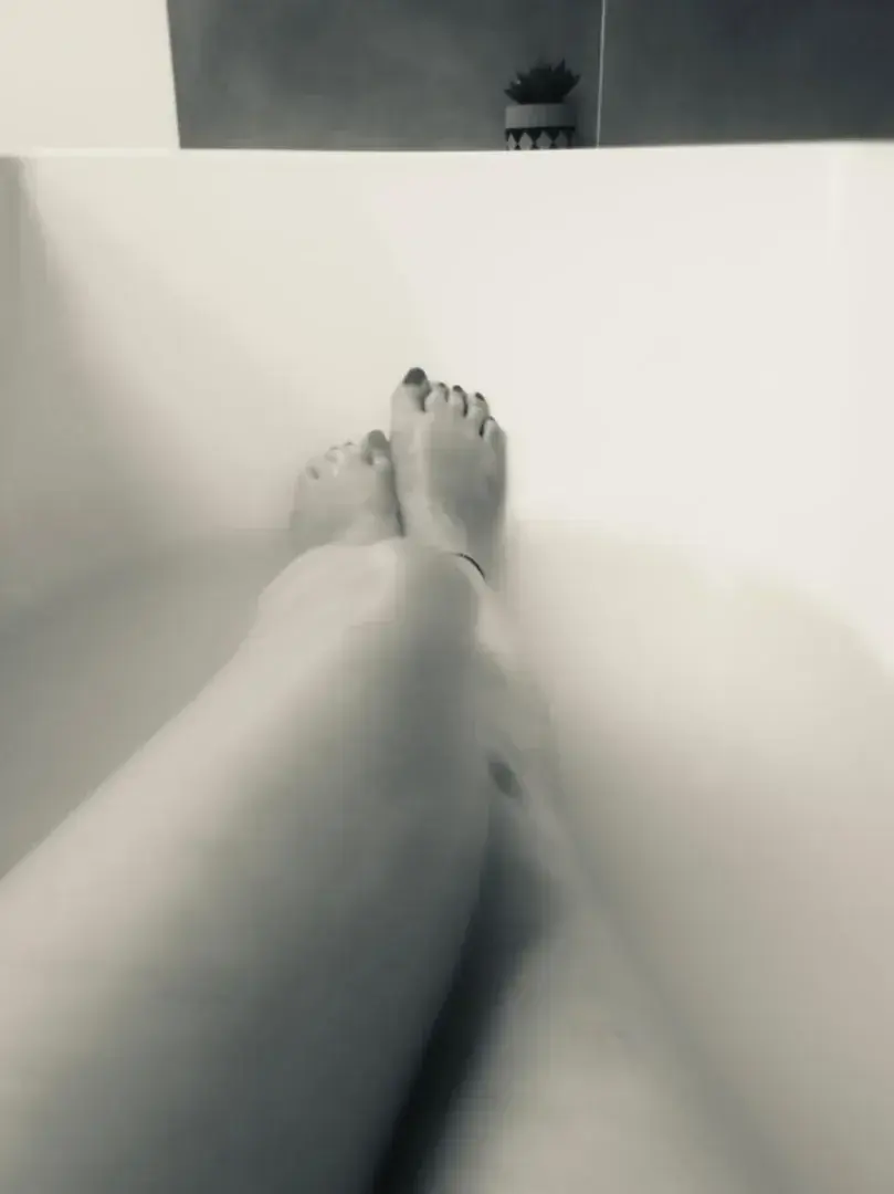 Leak & nude 6 — Undermyfeet13