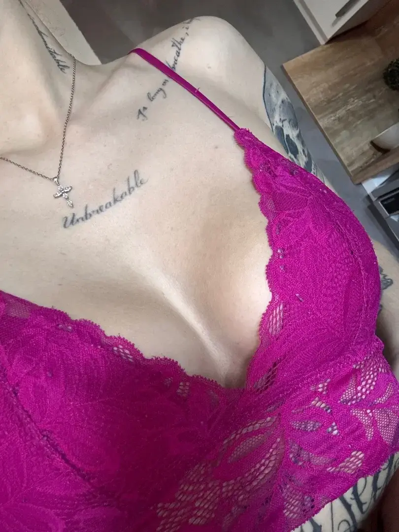 Leak & nude 10 — Adryana05