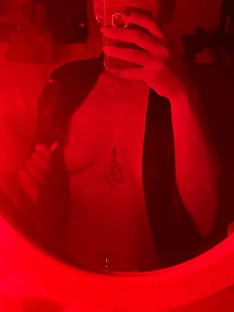 Abonnement offert avec le code METISSEBZH100 🔞😈