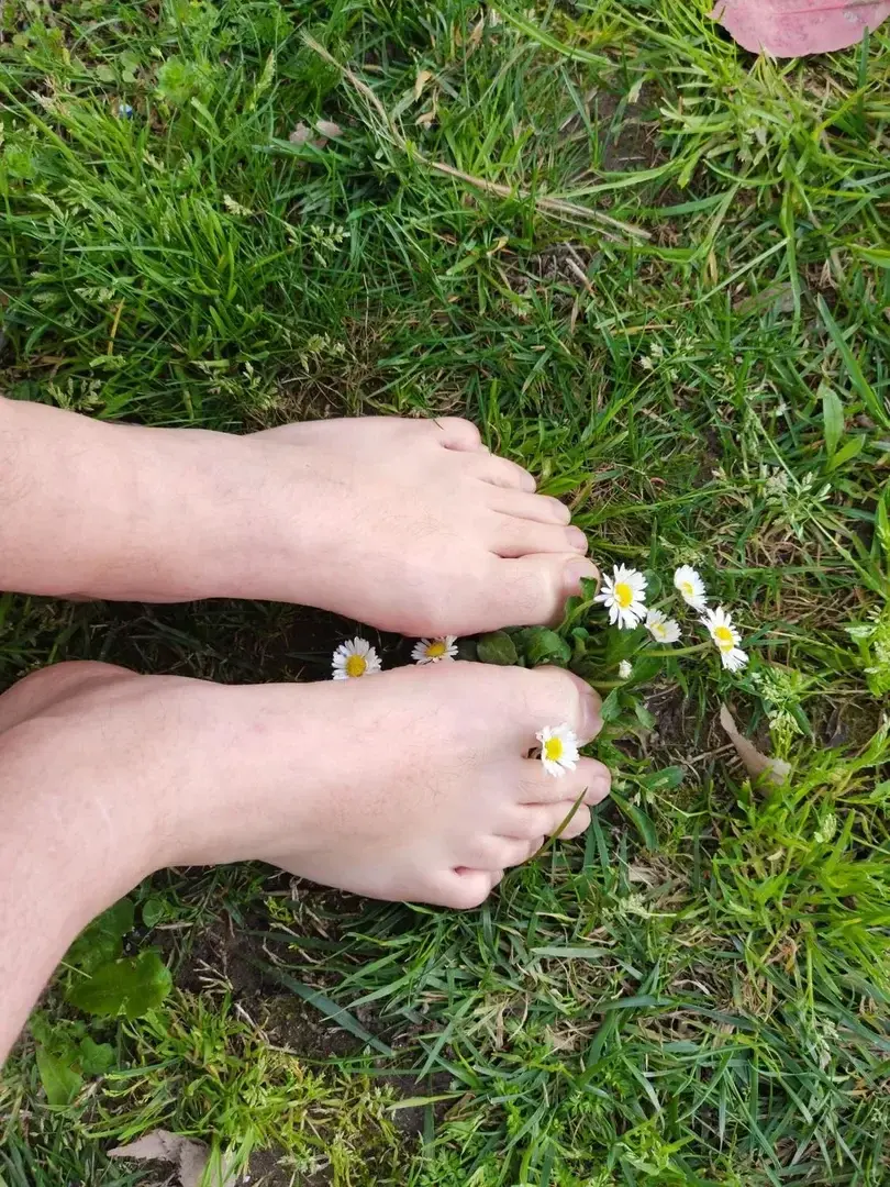 Leak & nude 1 — Easyfoot