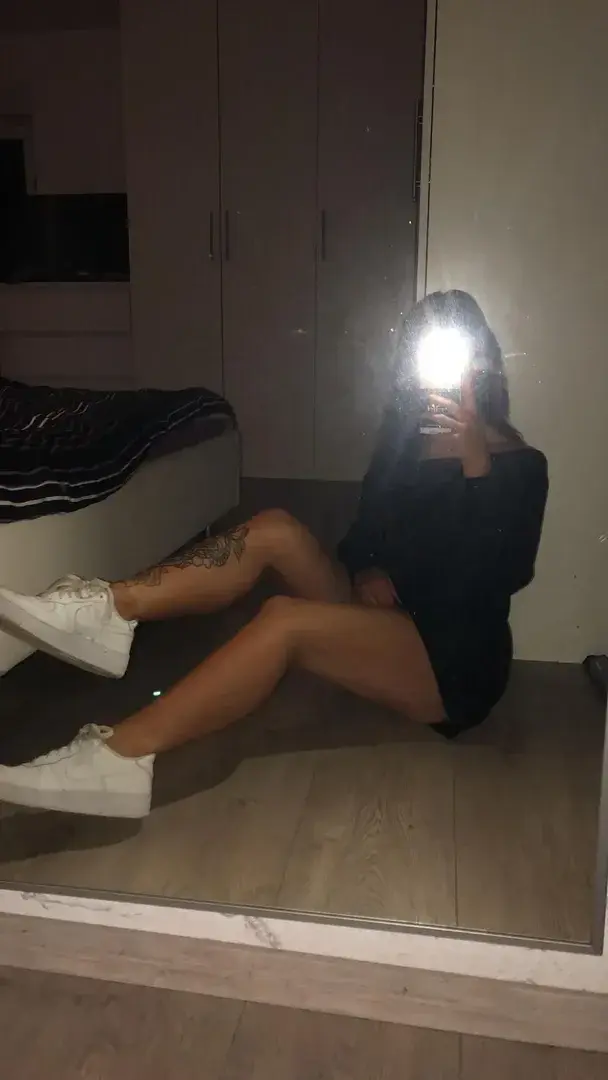 Leak & nude 1 — Sophiefyre