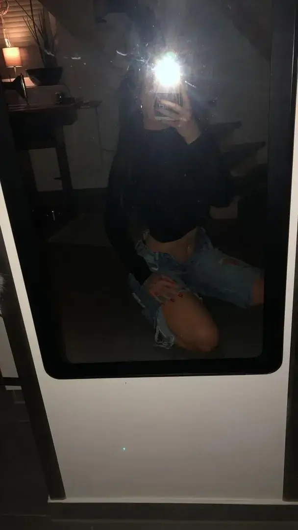 Leak & nude 2 — Sophiefyre