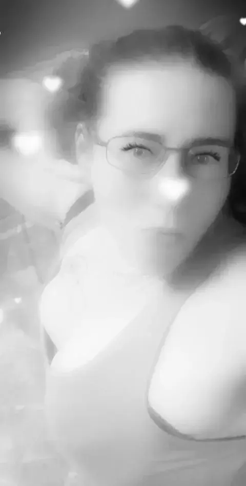 Nenessparadise - Photo exclusive MYM 2 | French Modèles