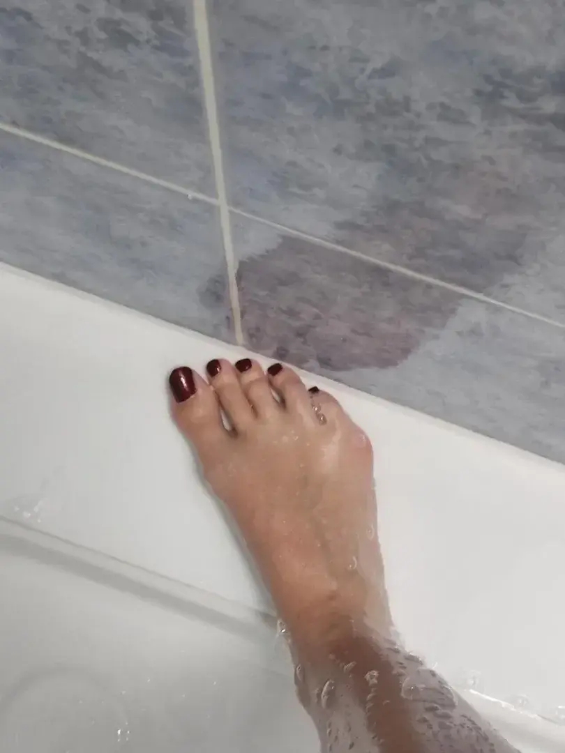 Leak & nude 7 — Disobedientfeetgirl_