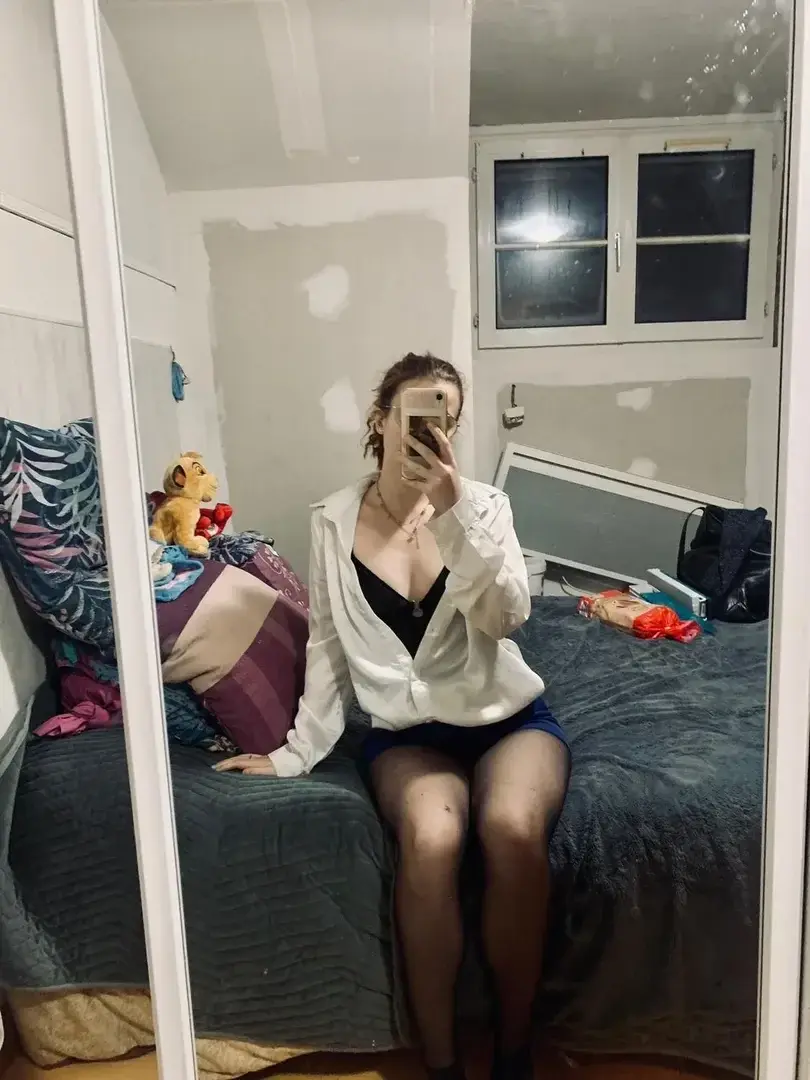 Leak public de Fausssgst — « description de la photo » (nude) sur MYM