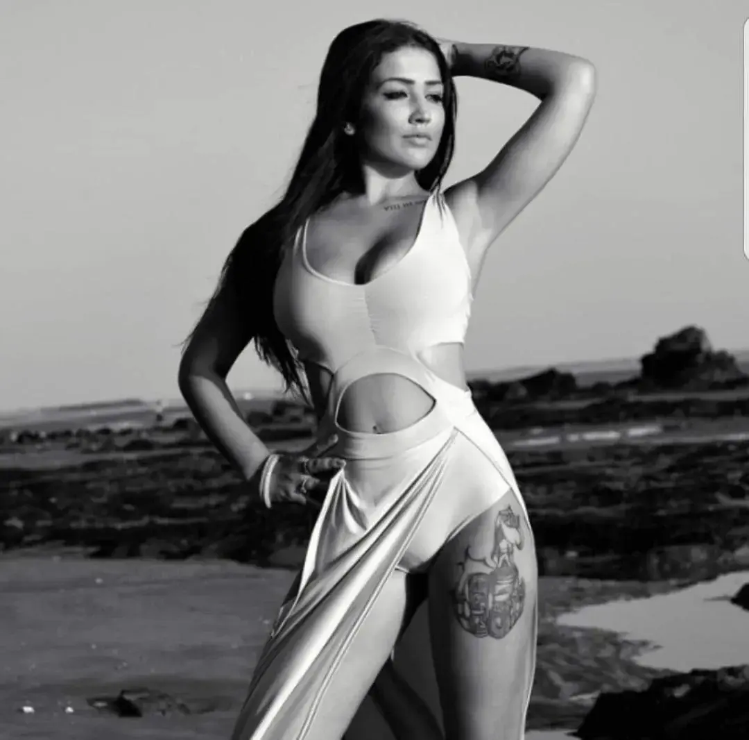 Leak & nude 2 — Kimyshow