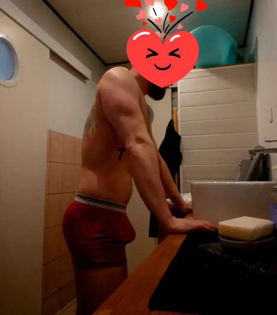 😝