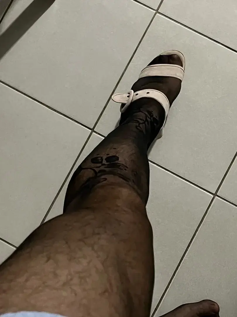 Leak & nude 1 — Ange_footfetish