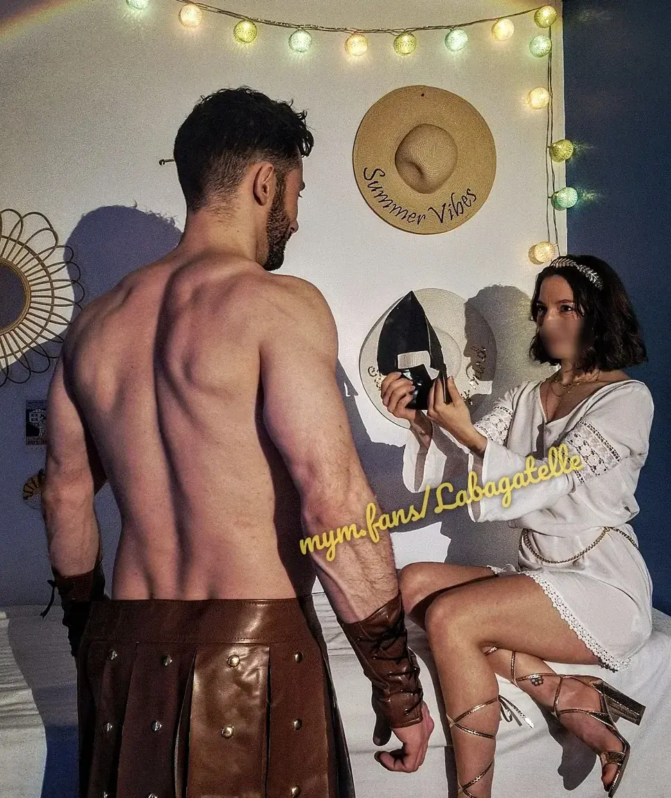 Leak & nude 2 — labagatelle