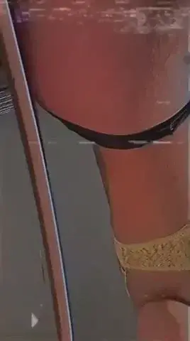 Leak & nude 2 — chica_latina57